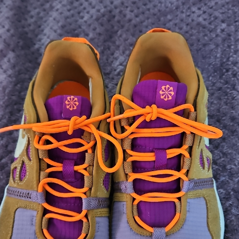 Nike Vibrant Purple and Tan Sneakers - Picture 3 of 8